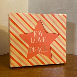 Farmasi Joy Love Peace Toothpaste Soap Hand Cream Christmas Set - NEW